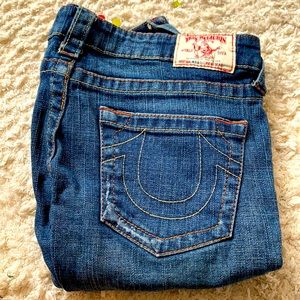 Woman: True Religion Jeans